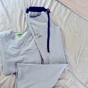 2XS scrub set